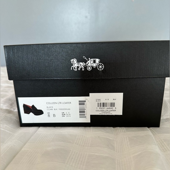 Excellent Condition Coach Colleen Black Leather heel penny loafer size 8 - Picture 6 of 7